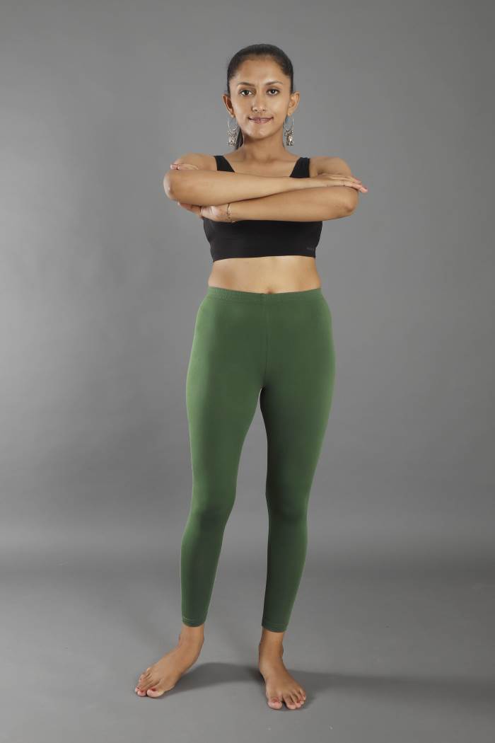 Buy Navy Blue & Bottle green Leggings for Women by Kryptic Online | Ajio.com